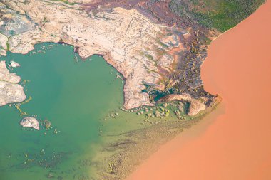 Batı Amerika üzerinde manzara ve Colorado Nehri manzaralı hava fotoğrafçılığı