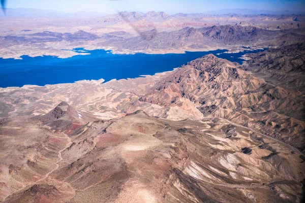 Fotografia Aerea Sopra Gli Stati Uniti Occidentali Con Landforms Lake — Foto Stock