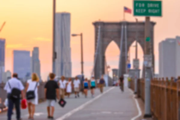 Defocused Blur Brooklyn Bridge New York City Unrecognizable People Walking — Stock Photo, Image