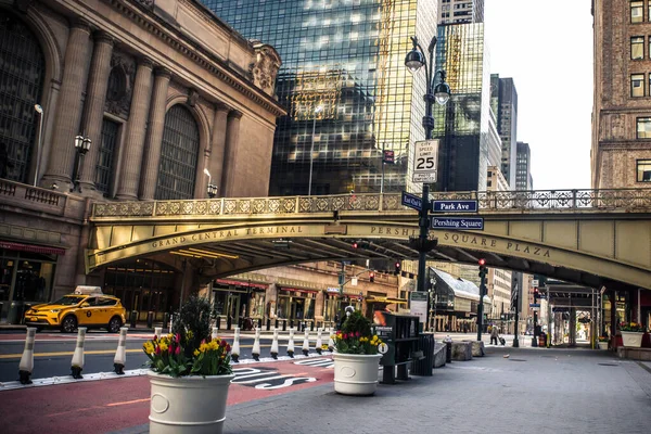 Nova Cidade Iorque Abril 2020 Vista Rua Vazia Grand Central — Fotografia de Stock