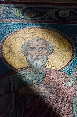  Dökülmüş kan üzerinde kurtarıcı Kilisesi. Sunbeam fac üzerinde düşüyor