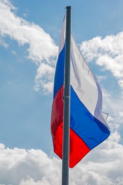 Güzel gökyüzü Rus bayrağı