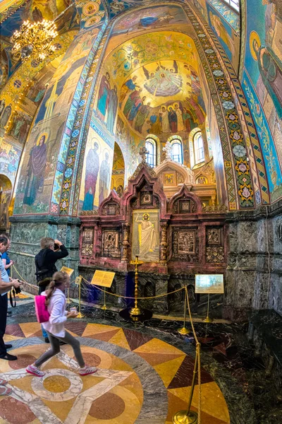 Chiesa del Salvatore sul Sangue Versato. Interni. Kiot meridionale — Foto Stock