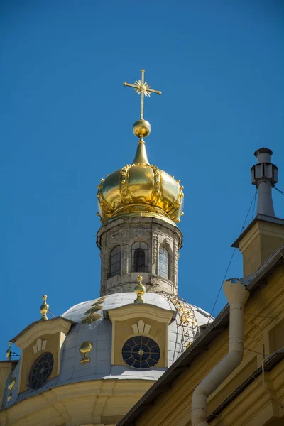 Catedral de Pedro y Pablo, San Petersburgo, Rusia — Foto de Stock