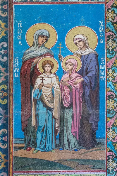 Fresco (icon) of the saints Faith, Hope, Charity and their mothe — Stock Photo, Image