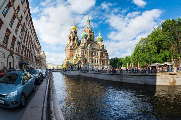 Church of the Saviour on Spilled Blood , Griboedova Canal, Saint — Stock Photo, Image