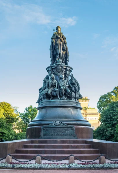 Monumento a Catarina Magna, São Petersburgo, Rússia — Fotografia de Stock