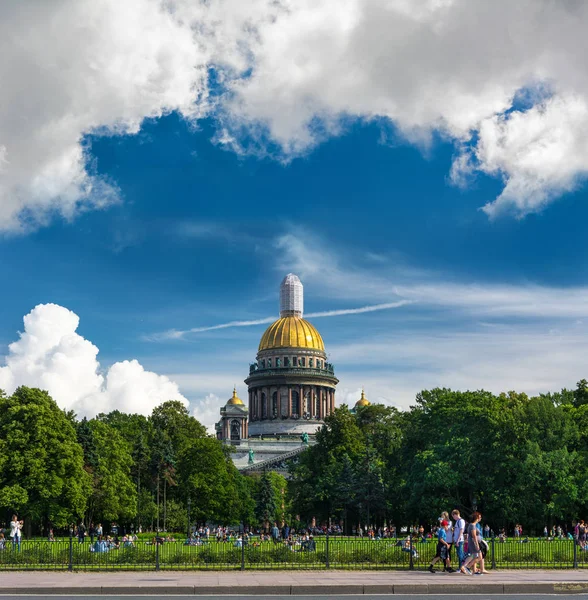 Catedral de São Isaac em São Petersburgo, Rússia — Fotografia de Stock