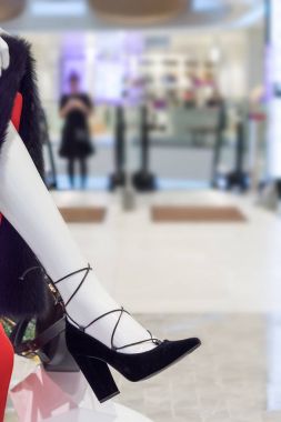 bir ayakkabı kukla ayak