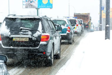 Kış fırtına trafik