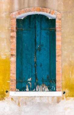 Windows eski evin güzel vintage kepenkler