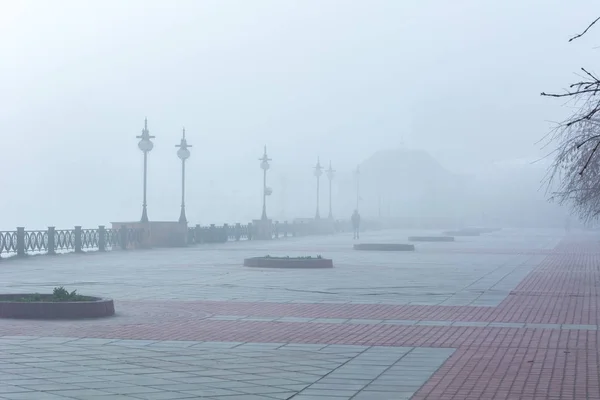 Niebla en Kiev —  Fotos de Stock