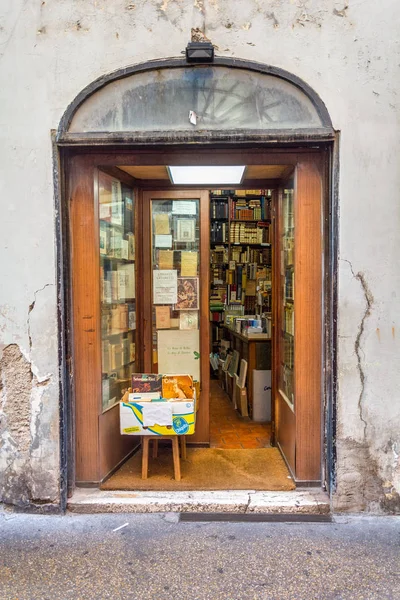 Rome Italy Oct 2018 Showcase Bouquiniste Shop Rome — Zdjęcie stockowe