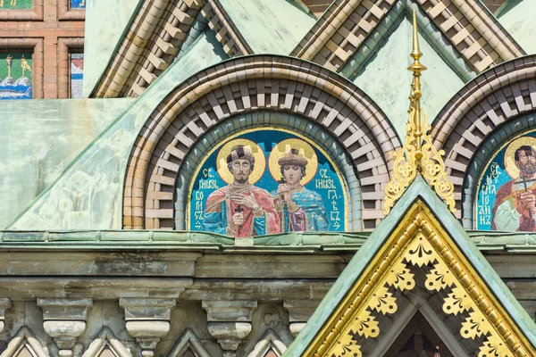サンクトペテルブルク ロシア連邦 2016 血の上の救世主教会の内部 建築上のランドマーク アレクサンドル 世の記念碑 教会には モザイクの以上 7500 — ストック写真