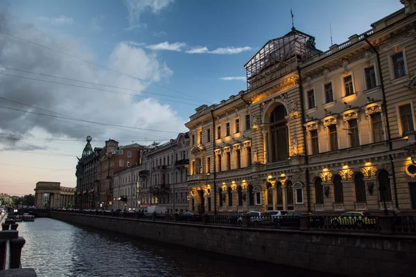 Petersburg Russia Lipiec 2016 Kanał Gribojedowa Biała Noc Sankt Petersburgu — Zdjęcie stockowe