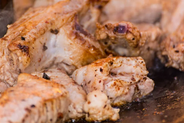 Das Fleisch Wird Einem Kessel Gekocht — Stockfoto