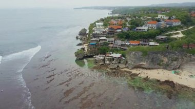 Plaj ve sahil havadan görünümü