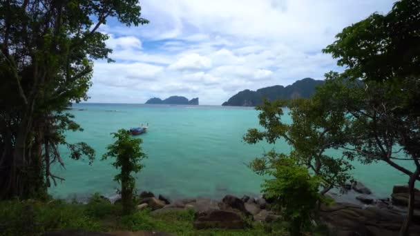 View of beautiful Koh Phi Phi island from Phi Phi — Stock Video