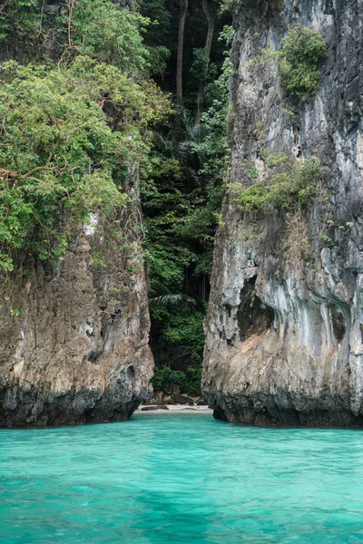 Excursion en bateau vers les îles tropicales, Thaïlande — Photo