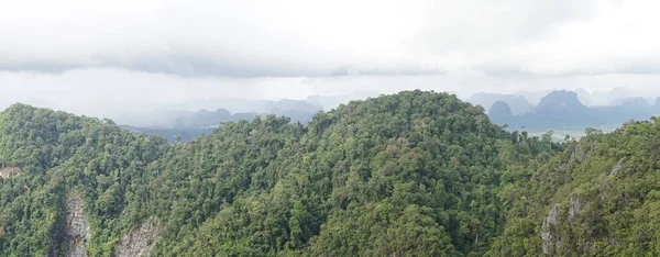Pemandangan Kuil Gua Harimau, Krabi — Stok Foto