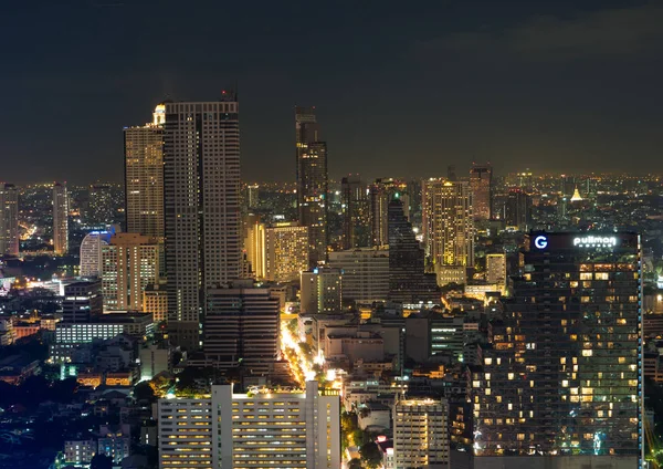Panorama över Bangkok på kvällen, Thailand — Stockfoto