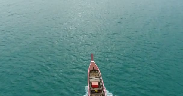 Veduta aerea del mare delle Andamane dalla spiaggia di Patong a Phuket — Video Stock