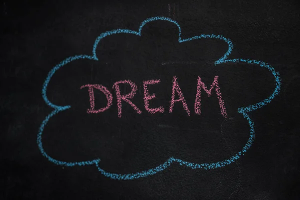 Cloud és az álom szó a fekete chalkboard — Stock Fotó