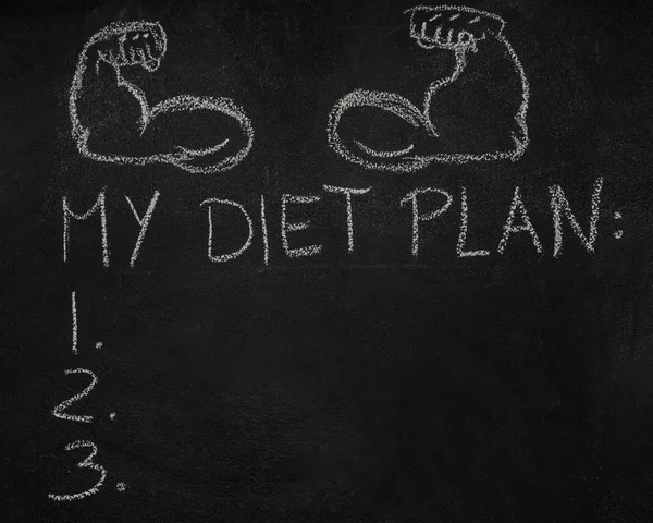 Fitnessarme und meine Diätplan-Liste auf schwarzer Tafel — Stockfoto