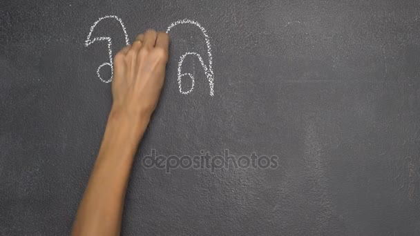 Kézi írás Thai levelet a fekete chalkboard — Stock videók