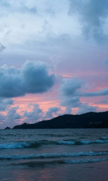 Beautiful sunset over the sea — Stock Photo, Image