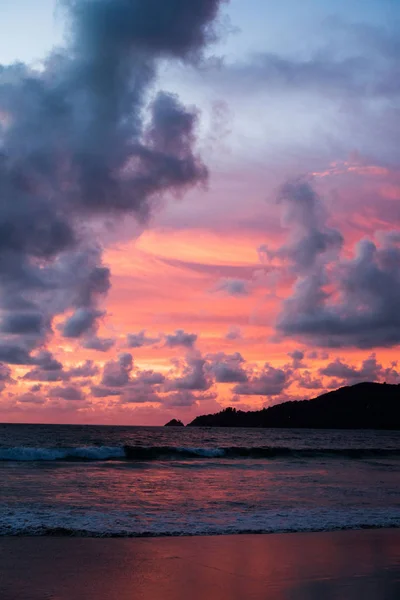 Bellissimo tramonto sul mare — Foto Stock