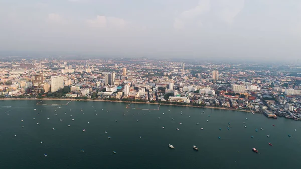 Silhuett av Pattaya från Flygfoto, Pattaya city, Chon Buri — Stockfoto