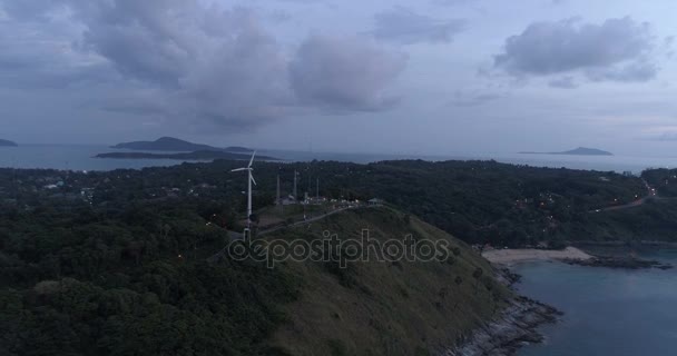 空中拍摄在考兰雅普 Thep 观看日落在普吉岛 — 图库视频影像