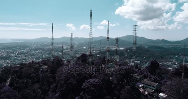 泰国普吉岛猴山山顶鸟瞰图 — 图库视频影像