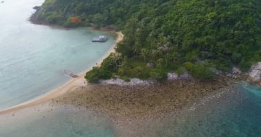 Havadan uçak adası Koh anne, koh Samui, Tayland yolundan üzerinde görünümü