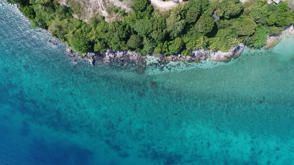 Aerial Drone View Beautiful Island Coastline Rocks Transparent Sea Water — Stock Photo, Image