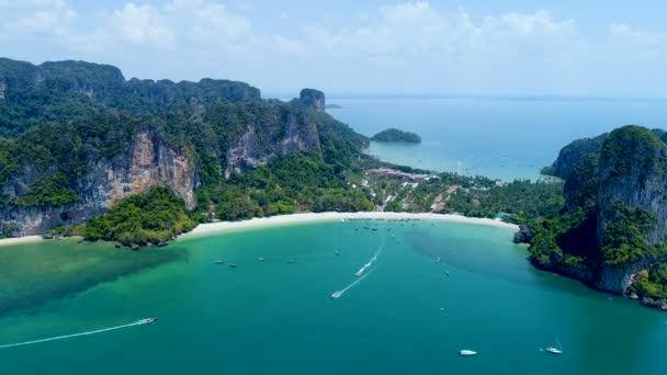 Vista Aérea Popular Playa Thai Railey Beach Tailandia — Vídeos de Stock
