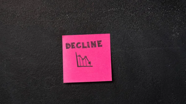 Sticky Note Decline Word Blackboard — Stock Photo, Image