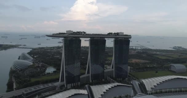 Widok Singapur Pochmurny Dzień Lotnicze Drone Widok Singapur Marina Bay — Wideo stockowe