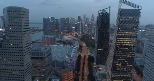 Пташиного Польоту Сінгапур Хмарно Вечір Повітряних Кадри Хмарочосів Сінгапуру Сіті — стокове відео