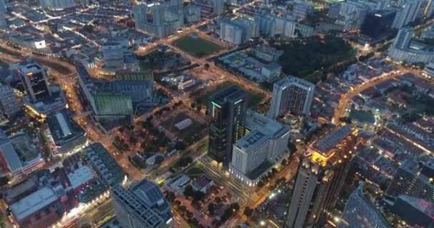 Flygfoto Över Singapore Molnig Kväll Antenn Footage Singapore Skyskrapor Med — Stockvideo