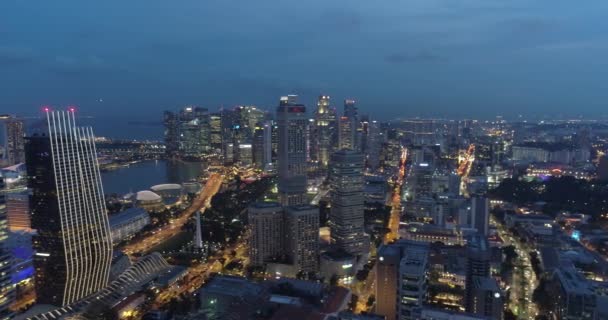 Вид Воздуха Сингапура Время Облачного Вечера Воздушные Съемки Небоскребов Сингапура — стоковое видео