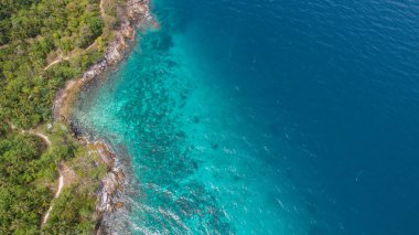 Tropik ada Peyzaj ve deniz hava dron görünümü 