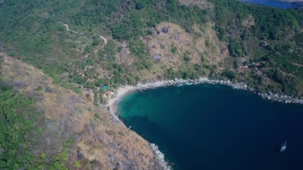 Vista Aérea Drone Pequena Área Tropical Praia Nui Phuket Tailândia — Vídeo de Stock