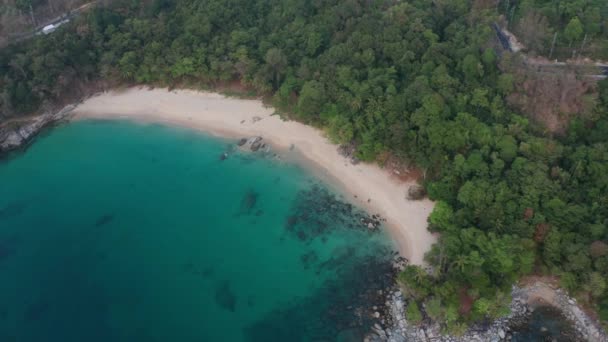 Vista Aérea Drone Área Tropical Praia Kamala Mar Andaman Phuket — Vídeo de Stock