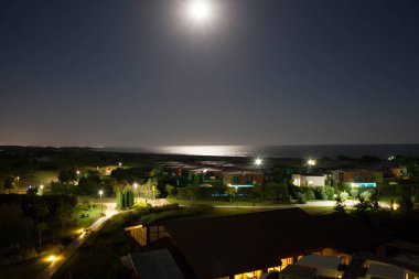 Güzel ay ile sihirli gece