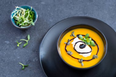 Lezzetli krem çorba