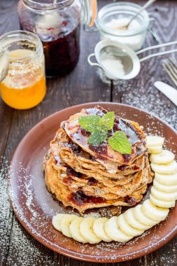 Sağlıklı yulaf krepleri