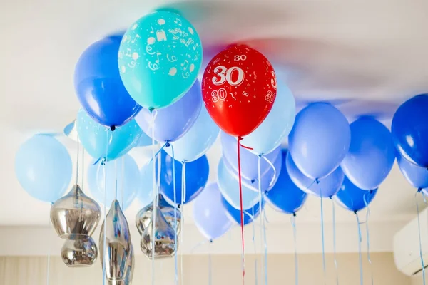 Doğum günü partisi için hava balonları