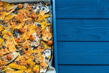 Ev yapımı sonbahar turuncu sebze güveç